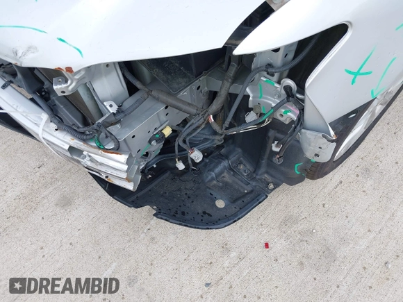 2011 Lexus ES 330 with VIN JTHBK1EG7B2454363, listed as a IAAI auction lot 42424922 with 72,271 mi miles and . Bid and sale history available at DreamBid. Image 17.