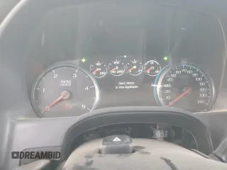 2019 GMC Sierra 3500HD Denali z VIN 1GT42WEY6KF163720, wystawiony jako Copart lot #56526725 z przebiegiem Nie podano mil oraz Szkody całkowita. Historia ofert i sprzedaży dostępna na DreamBid. Obrazek 9.