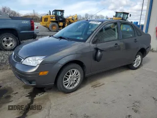 2007 Ford Focus S with VIN 1FAHP34NX7W119743, listed as a Copart auction lot 54132405 with 213,481 mi miles and Salvage Title. Bid and sale history available at carsss.com. Image 1.