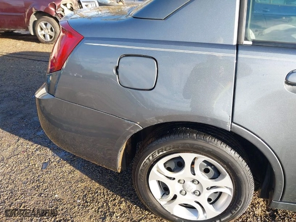 2004 Saturn ION with VIN 1G8AJ52F64Z196327, listed as a IAAI auction lot 41424605 with 131,059 mi miles. Bid and sale history available at carsss.com. Image 19.