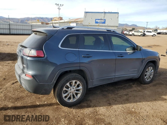 2019 Jeep Cherokee Latitude with VIN 1C4PJMCB8KD417815, listed as a Copart auction lot 84108154 with 43,129 mi miles and Salvage Title. Bid and sale history available at carsss.com. Image 3.