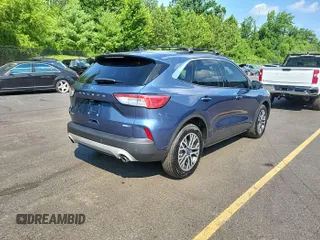 2020 Ford Escape SEL z VIN 1FMCU9H60LUB74495, wystawiony jako IAAI lot #42634880 z przebiegiem 39 530 mil mil oraz . Historia ofert i sprzedaży dostępna na DreamBid. Obrazek 5.