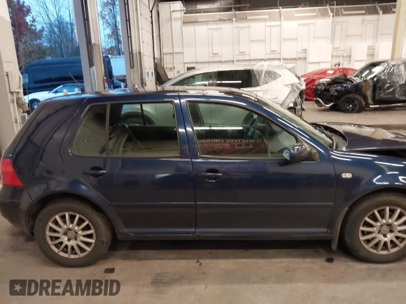 2006 Volkswagen Golf GLS z VIN 9BWGR61J364000919, wystawiony jako IAAI lot #41180220 z przebiegiem 161 767 mil mil oraz . Historia ofert i sprzedaży dostępna na DreamBid. Obrazek 13.