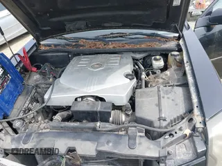2007 Cadillac CTS z VIN 1G6DM57T070154885, wystawiony jako IAAI lot #42267973 z przebiegiem 199 697 mil mil oraz . Historia ofert i sprzedaży dostępna na DreamBid. Obrazek 10.