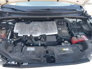 2018 Toyota Prius Two with VIN JTDKBRFU2J3060301, listed as a IAAI auction lot 41330691 with 130,819 mi miles. Bid and sale history available at carsss.com. Image 10.