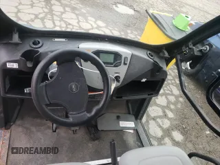 2017 Smart fortwo with VIN 5J5L726B1HA828317, listed as a Copart auction lot 81424134 with Not Provided miles and Clean Title. Bid and sale history available at DreamBid. Image 8.
