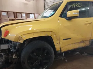2017 Jeep Renegade Latitude with VIN ZACCJBBB5HPF12072, listed as a IAAI auction lot 41619852 with 106,753 mi miles. Bid and sale history available at carsss.com. Image 6.