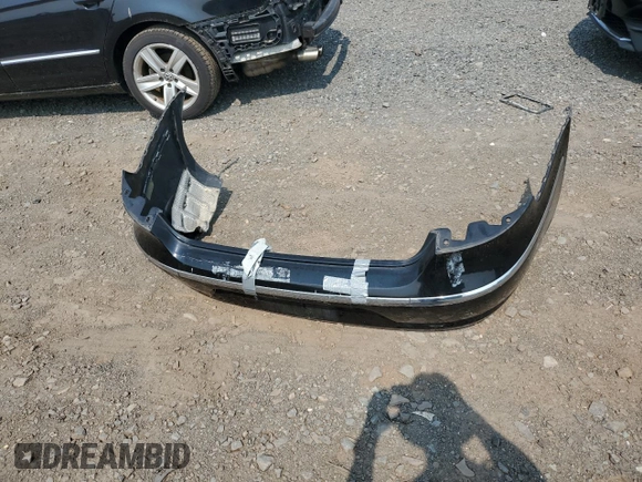 2013 Volkswagen CC Sport Plus z VIN WVWBP7AN3DE524615, wystawiony jako Copart lot #57506575 z przebiegiem 153 641 mil mil oraz Szkoda całkowita • Salvage title. Historia ofert i sprzedaży dostępna na DreamBid. Obrazek 12.