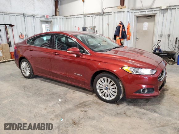 2014 Ford Fusion SE Hybrid with VIN 3FA6P0LUXER204791, listed as a Copart auction lot 61724945 with 132,095 mi miles and Clean title. Bid and sale history available at DreamBid. Image 4.