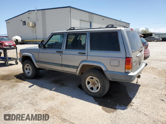2000 Jeep Cherokee with VIN 1J4FF48S6YL136689, listed as a Copart auction lot 62316245 with 211,100 mi miles and Clean title. Bid and sale history available at DreamBid. Image 2.