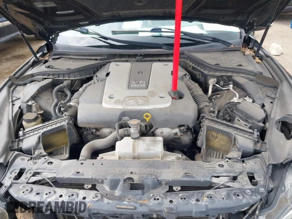2014 Infiniti Q50 Premium z VIN JN1BV7AP9EM690929, wystawiony jako IAAI lot #39916709 z przebiegiem Nie podano mil oraz . Historia ofert i sprzedaży dostępna na DreamBid. Obrazek 10.