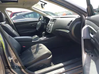 2017 Nissan Altima SV with VIN 1N4AL3AP2HC294848, listed as a IAAI auction lot 42085221 with 120,443 mi miles and . Bid and sale history available at DreamBid. Image 5.