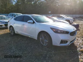 2018 Kia Cadenza Limited with VIN KNALC4J11J5101178, listed as a Copart auction lot 75895184 with 68,632 mi miles and Salvage Title. Bid and sale history available at carsss.com. Image 4.