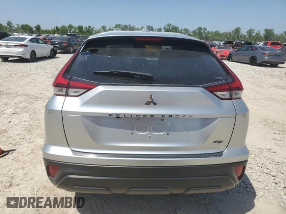 2024 Mitsubishi Eclipse Cross LE z VIN JA4ATVAA9RZ014479, wystawiony jako Copart lot #52881185 z przebiegiem 19 406 mil mil oraz Czysty tytuł • Clean title. Historia ofert i sprzedaży dostępna na DreamBid. Obrazek 6.