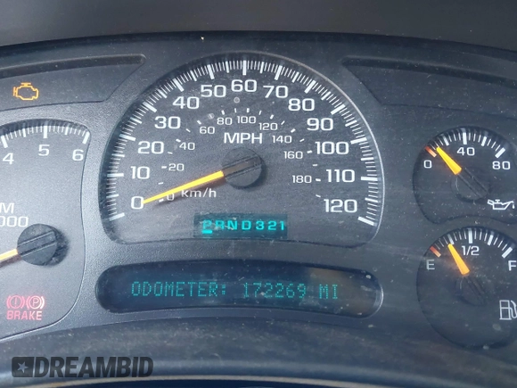 2004 Chevrolet Suburban Z71 with VIN 3GNFK16T94G306117, listed as a IAAI auction lot 41802606 with 172,269 mi miles. Bid and sale history available at carsss.com. Image 7.