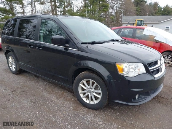 2019 Dodge Grand Caravan SXT with VIN 2C4RDGCG0KR692444, listed as a IAAI auction lot 41811224 with 102,179 mi miles. Bid and sale history available at carsss.com. Image 1.