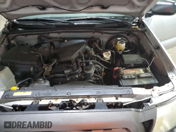 2010 Toyota Tacoma z VIN 5TEPX4EN5AZ741624, wystawiony jako Copart lot #86274824 z przebiegiem 55 691 mil mil oraz Szkoda całkowita • Salvage title. Historia ofert i sprzedaży dostępna na DreamBid. Obrazek 13.