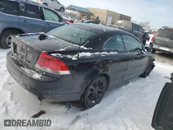 2010 Volvo C70 with VIN YV1672MC9AJ091846, listed as a Copart auction lot 46032705 with 164,663 mi miles and Salvage Title. Bid and sale history available at carsss.com. Image 3.