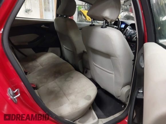 2012 Ford Focus SEL with VIN 1FAHP3M23CL460290, listed as a IAAI auction lot 41655711 with 137,743 mi miles. Bid and sale history available at carsss.com. Image 8.