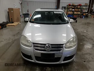 2005 Volkswagen Jetta Sedan 2.5L with VIN 3VWSG71K05M602816, listed as a Copart auction lot 41414825 with 116,842 mi miles and Non Repairable. Bid and sale history available at carsss.com. Image 5.