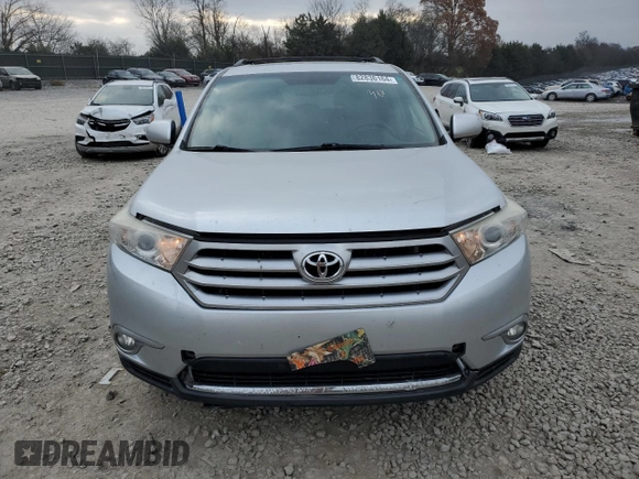 2011 Toyota Highlander Limited z VIN 5TDDK3EH3BS057997, wystawiony jako Copart lot #82836164 z przebiegiem 196 690 mil mil oraz Czysty tytuł • Clean title. Historia ofert i sprzedaży dostępna na DreamBid. Obrazek 5.