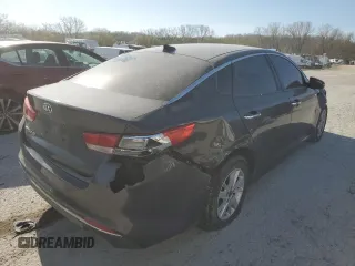 2016 Kia Optima LX z VIN KNAGT4L30G5107370, wystawiony jako Copart lot #50686815 z przebiegiem 156 297 mil mil oraz Szkoda całkowita • Salvage title. Historia ofert i sprzedaży dostępna na DreamBid. Obrazek 3.