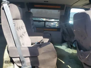 1997 Ford Econoline Commercial with VIN 1FDEE1462VHA27619, listed as a Copart auction lot 44931995 with 249,299 mi miles and Salvage Title. Bid and sale history available at carsss.com. Image 10.