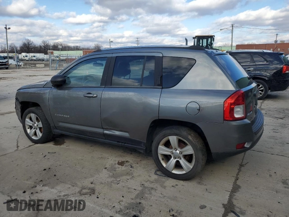 2013 Jeep Compass Latitude with VIN 1C4NJDEB0DD261731, listed as a Copart auction lot 48151495 with 189,985 mi miles and Clean Title. Bid and sale history available at carsss.com. Image 2.