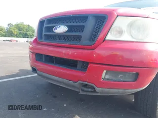 2004 Ford F-150 STX z VIN 1FTRX04W74KD79218, wystawiony jako IAAI lot #42853639 z przebiegiem 197 500 mil mil oraz . Historia ofert i sprzedaży dostępna na DreamBid. Obrazek 6.