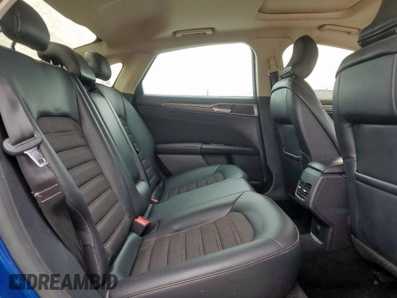 2017 Ford Fusion SE with VIN 3FA6P0HD9HR262033, listed as a Copart auction lot 63628275 with 93,649 mi miles and Salvage title. Bid and sale history available at DreamBid. Image 10.