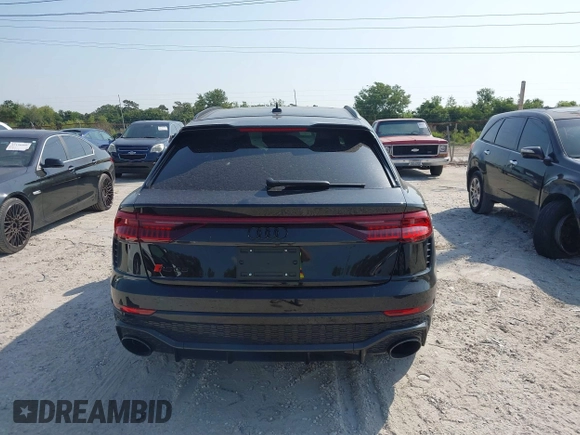 2024 Audi RS Q8 z VIN WU1ARBF15RD005841, wystawiony jako IAAI lot #42187837 z przebiegiem 8 379 mil mil oraz . Historia ofert i sprzedaży dostępna na DreamBid. Obrazek 17.