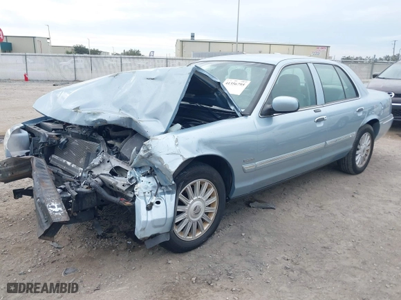 2010 Mercury Grand Marquis LS with VIN 2MEBM7FVXAX623006, listed as a IAAI auction lot 41356795 with 75,036 mi miles. Bid and sale history available at carsss.com. Image 17.