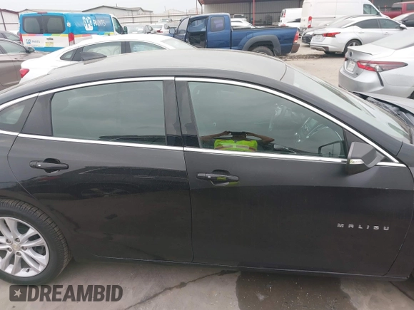 2018 Chevrolet Malibu LT z VIN 1G1ZD5ST9JF247136, wystawiony jako IAAI lot #41953151 z przebiegiem 161 007 mil mil oraz . Historia ofert i sprzedaży dostępna na DreamBid. Obrazek 13.