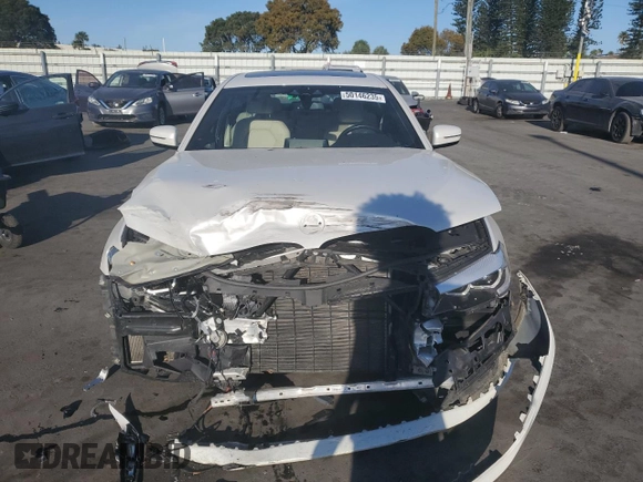 2019 BMW 5 Series 540i xDrive with VIN WBAJE7C58KWW09923, listed as a Copart auction lot 50146235 with 42,440 mi miles and Non Repairable. Bid and sale history available at carsss.com. Image 5.