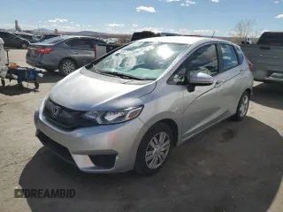 2015 Honda Fit LX z VIN 3HGGK5H50FM764668, wystawiony jako Copart lot #47834675 z przebiegiem Nie podano mil oraz Szkoda całkowita • Salvage title. Historia ofert i sprzedaży dostępna na DreamBid. Obrazek 1.