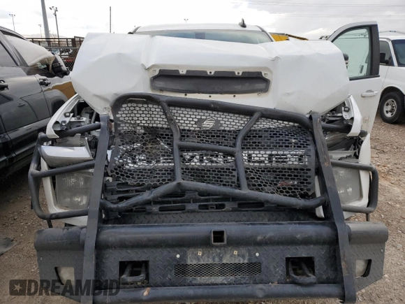 2021 Chevrolet Silverado 3500HD LT with VIN 1GC4YTEY6MF165354, listed as a Copart auction lot 44317015 with 85,376 mi miles and Salvage Title. Bid and sale history available at carsss.com. Image 11.