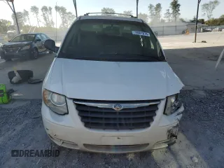 2006 Chrysler Town & Country LWB Touring with VIN 2A8GP54LX6R893748, listed as a Copart auction lot 75901874 with 0 mi miles and Non Repairable. Bid and sale history available at carsss.com. Image 5.