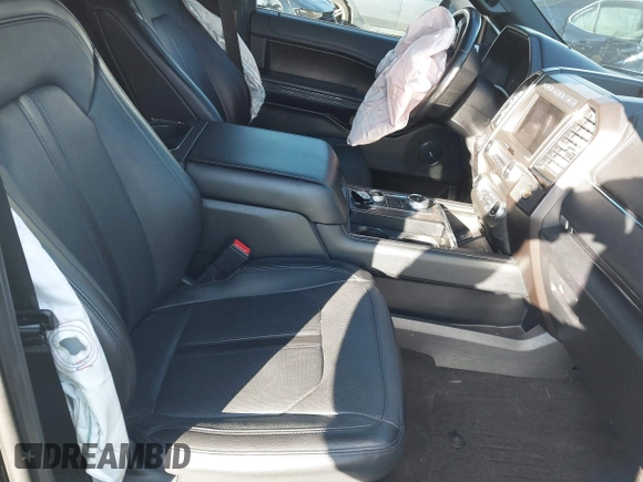 2020 Ford Expedition Max Limited z VIN 1FMJK2AT9LEA11567, wystawiony jako IAAI lot #41592375 z przebiegiem 96 659 mil mil oraz . Historia ofert i sprzedaży dostępna na DreamBid. Obrazek 5.
