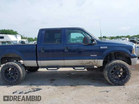 2005 Ford F-250 XL with VIN 1FTSW21P65EC14032, listed as a IAAI auction lot 42496467 with 247,356 mi miles and . Bid and sale history available at DreamBid. Image 12.