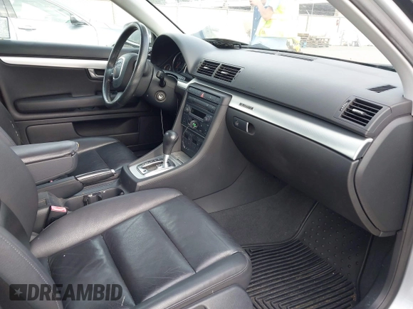 2006 Audi A4 2.0T z VIN WAUDF78E66A121740, wystawiony jako IAAI lot #41692809 z przebiegiem 179 142 mil mil oraz . Historia ofert i sprzedaży dostępna na DreamBid. Obrazek 5.