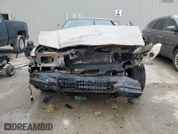 2006 Mercury Grand Marquis LS Premium z VIN 2MEHM75V46X655372, wystawiony jako Copart lot #54866655 z przebiegiem 140 863 mil mil oraz Nie do naprawy. Historia ofert i sprzedaży dostępna na DreamBid. Obrazek 5.