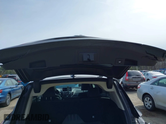 2019 Acura RDX w/Technology Pkg with VIN 5J8TC2H57KL008535, listed as a IAAI auction lot 41940688 with 36,021 mi miles. Bid and sale history available at carsss.com. Image 21.