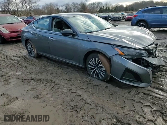 2024 Nissan Altima 2.5 SV with VIN 1N4BL4DV9RN323045, listed as a Copart auction lot 43614655 with 10,433 mi miles and Salvage Title. Bid and sale history available at carsss.com. Image 10.