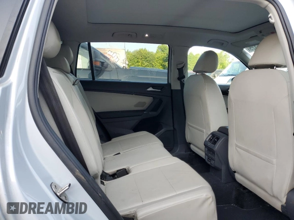2018 Volkswagen Tiguan SEL z VIN 3VV2B7AXXJM009697, wystawiony jako Copart lot #66335425 z przebiegiem 129 117 mil mil oraz Czysty tytuł • Clean title. Historia ofert i sprzedaży dostępna na DreamBid. Obrazek 11.