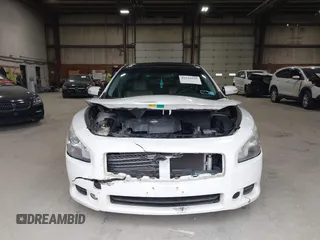 2011 Nissan Maxima 3.5 SV with VIN 1N4AA5AP1BC802204, listed as a IAAI auction lot 42016069 with 99,826 mi miles. Bid and sale history available at carsss.com. Image 6.