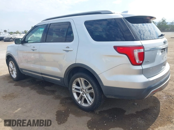 2017 Ford Explorer XLT with VIN 1FM5K8D86HGA12151, listed as a IAAI auction lot 42772972 with 127,346 mi miles and . Bid and sale history available at DreamBid. Image 3.
