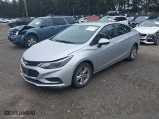 2017 Chevrolet Cruze LT with VIN 1G1BE5SM7H7241301, listed as a IAAI auction lot 41906040 with 132,922 mi miles. Bid and sale history available at carsss.com. Image 2.