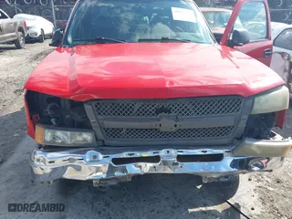 2004 Chevrolet Silverado 1500 Work Truck with VIN 1GCEC19XX4Z270714, listed as a IAAI auction lot 40383366 with 1 mi miles. Bid and sale history available at carsss.com. Image 6.