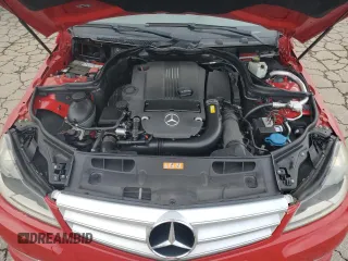 2012 Mercedes-Benz C 250 Sport z VIN WDDGF4HB7CR220929, wystawiony jako Copart lot #58982105 z przebiegiem 72 639 mil mil oraz Czysty tytuł • Clean title. Historia ofert i sprzedaży dostępna na DreamBid. Obrazek 11.
