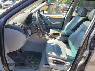 2002 BMW X5 3.0i with VIN 5UXFA53502LV72861, listed as a Copart auction lot 72165804 with 184,596 mi miles and Salvage Title. Bid and sale history available at carsss.com. Image 7.